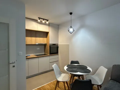 Rent, one bedroom apartment, 45m², Pobrežje, Podgorica - image 4