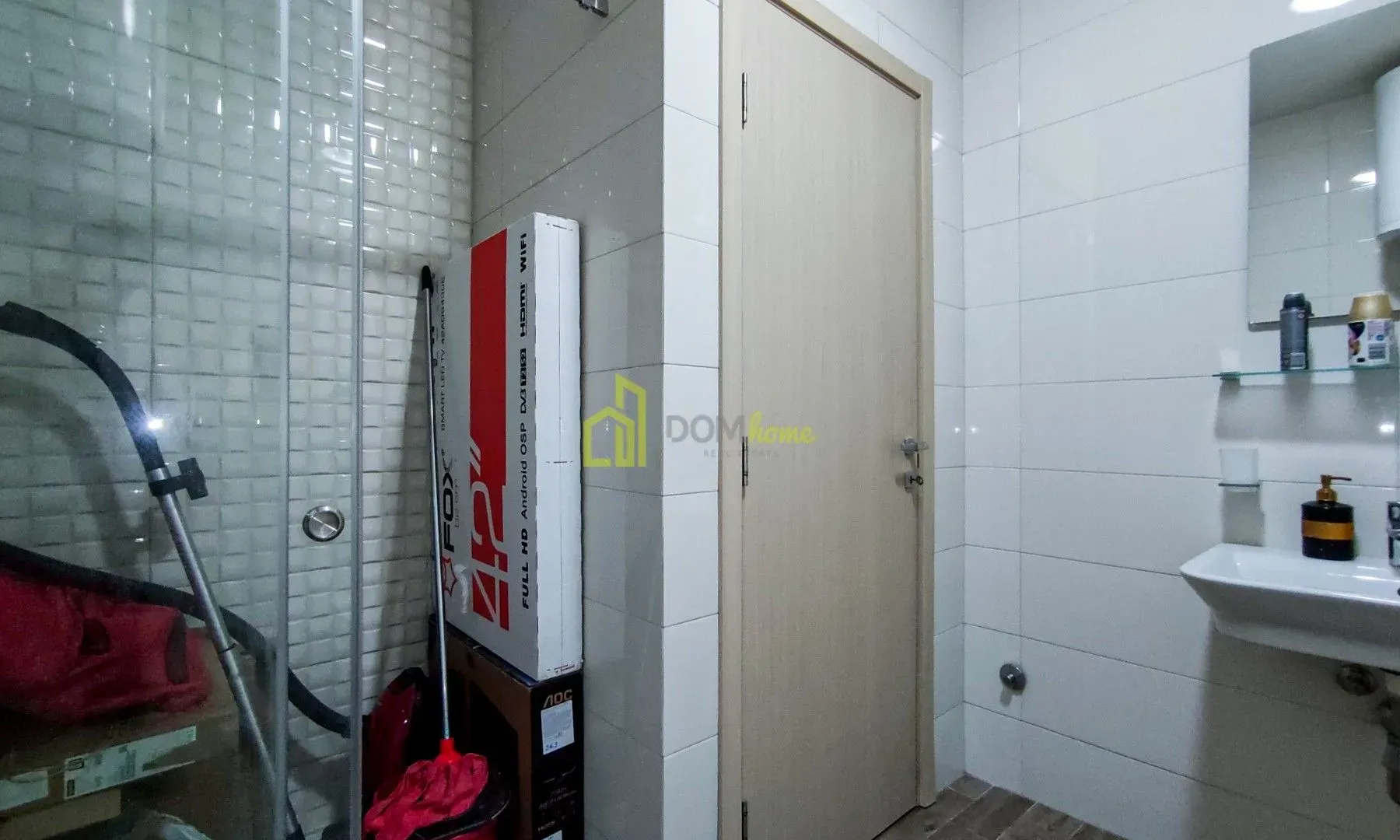 Rent, office space, 75m², City Kvart, Podgorica