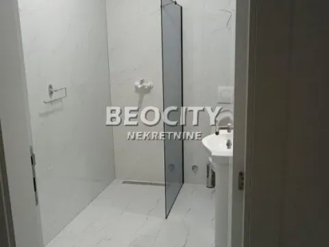 Izdavanje, poslovni prostor, 600m², Centar, Novi Sad - image 3