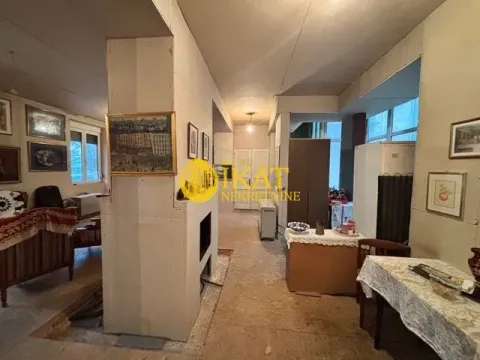 Prodaja, trosoban stan, 86m², Kalenić Pijaca, Vračar Sve Podlokacije - image 13