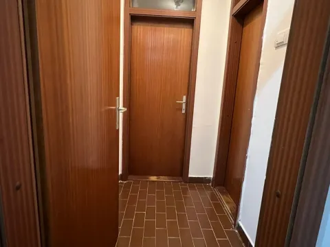 Prodaja, stan, 57m², Cetinje, Crna Gora - image 7