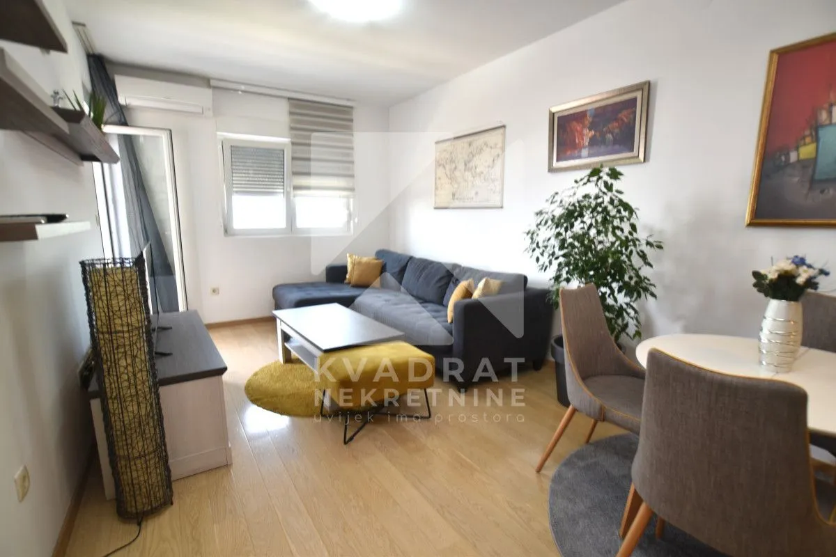 Rent, one bedroom apartment, 46m², City Kvart, Podgorica