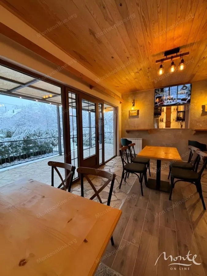 Sale, office space, 300m², Kolašin, Crna Gora