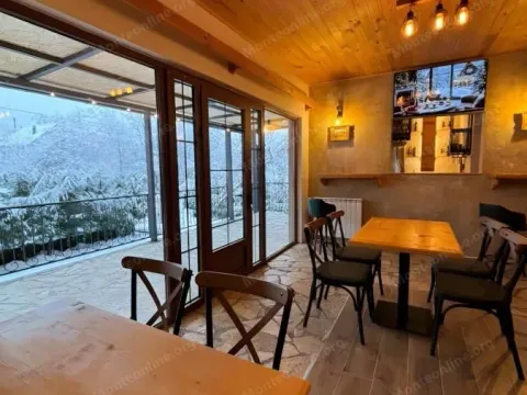 Sale, office space, 300m², Kolašin, Crna Gora - image 1