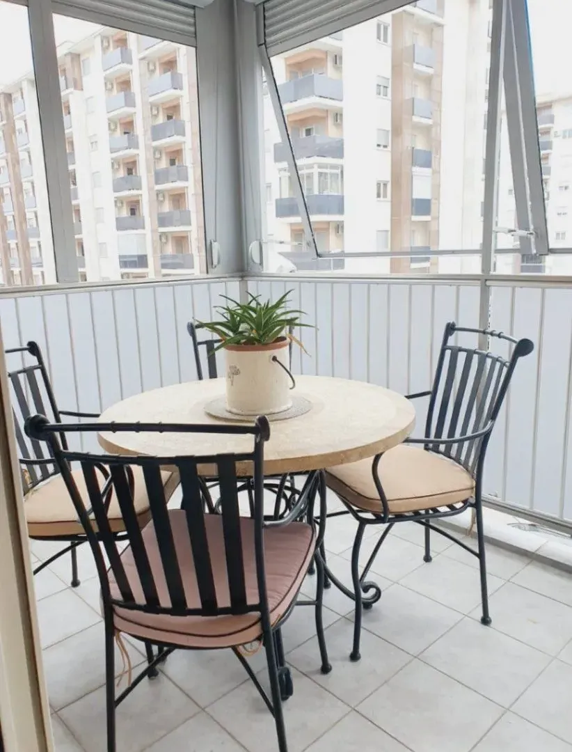 Rent, three bedroom apartment, 100m², City Kvart, Podgorica