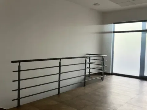 Rent, office space, 251m², Tološka šuma, Podgorica - image 3