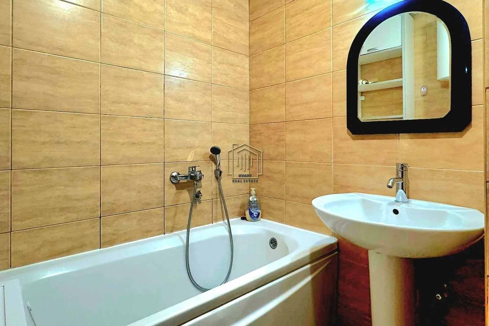 Rent, one bedroom apartment, 41m², Blok 9, Podgorica
