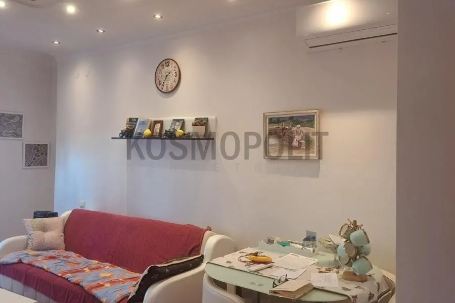 Prodaja, dvosoban stan, 46m², Bele Vode, Beograd