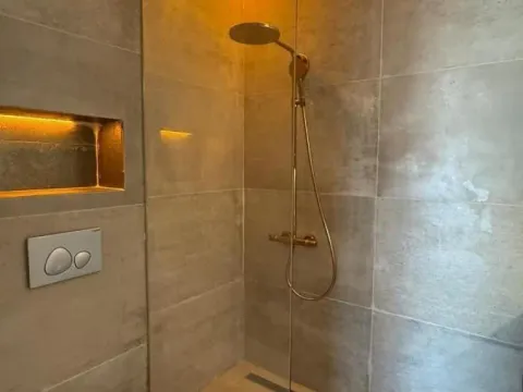 Prodaja, dvosoban stan, 45m², Tivat, Crna Gora - image 7