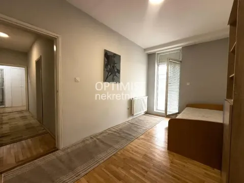 Rent, three bedroom apartment, 70m², Profesorska Kolonija, Palilula Sve Podlokacije - image 5