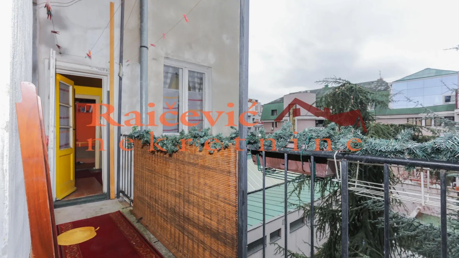 Sale, three bedroom apartment, 95m², Vračar, Šid