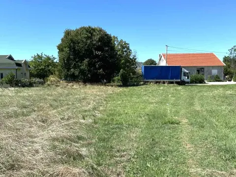 Prodaja, plac, 500m², Donja Gorica, Podgorica - image 1