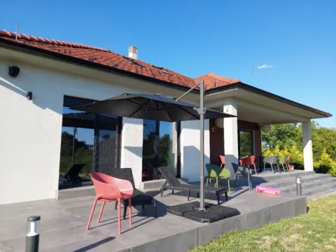 Prodaja, kuća, 200m², Nemenikuće, Sopot - image 13