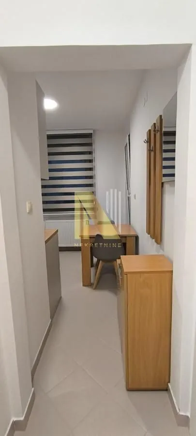 Izdavanje, jednosoban stan, 27m², Grbavica, Novi Sad Sve Podlokacije