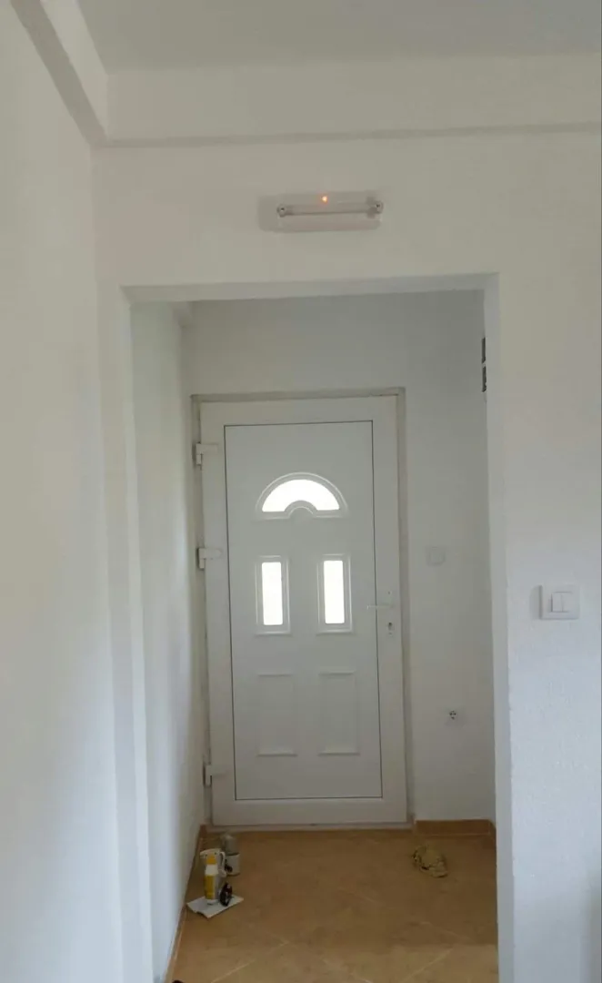 Izdavanje, garsonjera, 32m², Mrčevac, Tivat