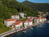 Prodaja, dvosoban stan, 96m², Lepetani, Tivat - image 1