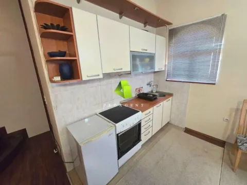 Izdavanje, kuća, 250m², Palilula, Niš - image 2