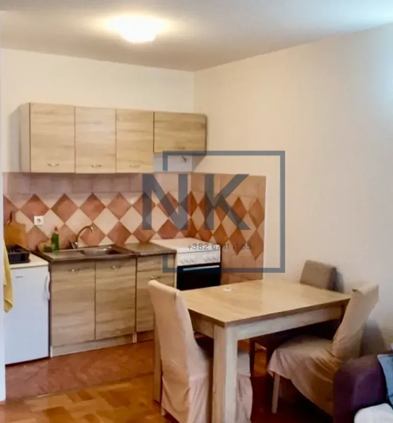 Izdavanje, jednosoban stan, 40m², Stari Aerodrom, Podgorica