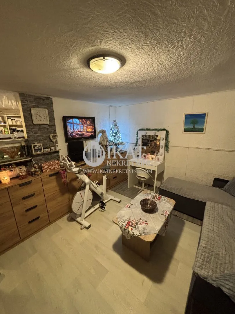 Prodaja, jednosoban stan, 30m², Lekino Brdo, Voždovac Sve Podlokacije