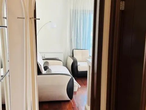Prodaja, dvosoban stan, 81m², Dobrota, Kotor - image 5
