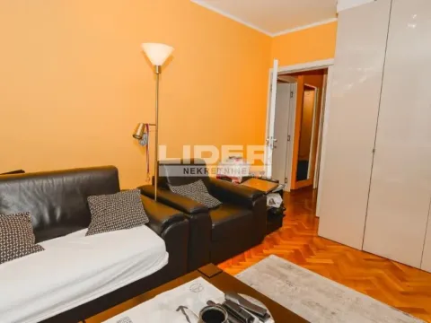 Sale, one bedroom apartment, 54m², Stari Grad, Beograd - image 3