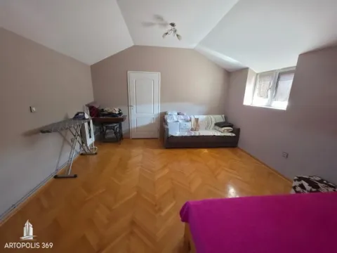 Prodaja, četvorosoban stan, 163m², Uciteljsko Naselje, Zvezdara Sve Podlokacije - image 11