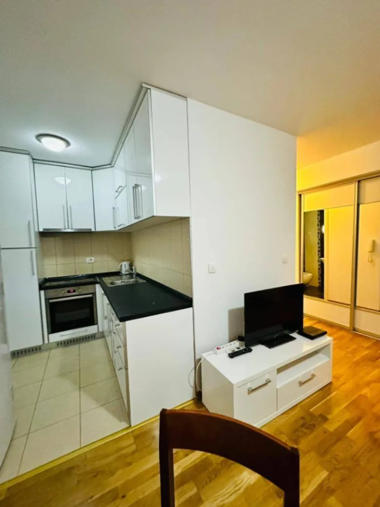 Rent, apartment, 70m², Budva, Crna Gora