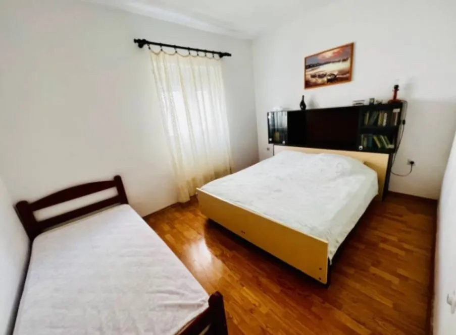 Sale, house, 380m², Šušanj, Bar