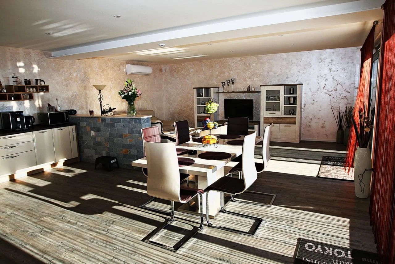 Stan-na-dan, četvorosoban stan, 153m², Krimovica, Kotor