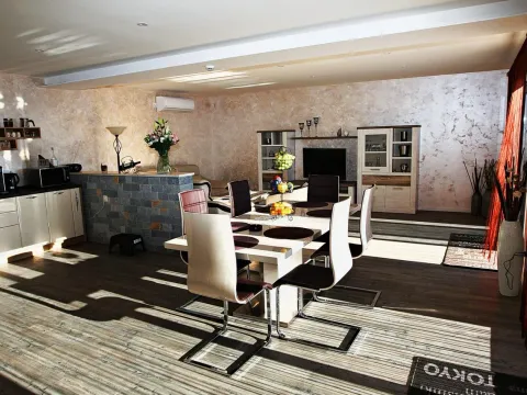 Rent, house, 153m², Krimovica, Kotor - image 4