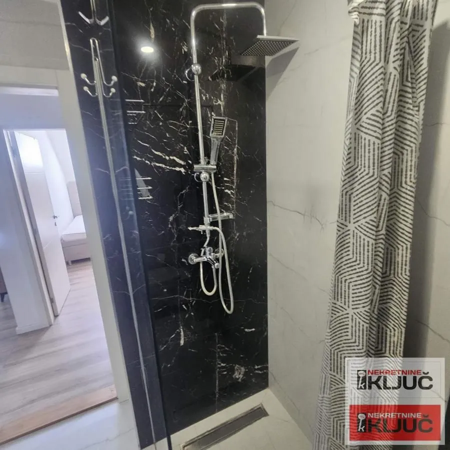 Izdavanje, dvosoban stan, 41m², Adice, Novi Sad Sve Podlokacije