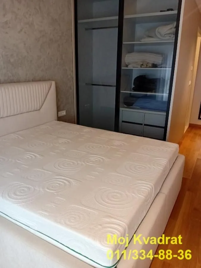 Rent, three bedroom apartment, 98m², Novi Beograd Blok 65, Novi Beograd Sve Podlokacije