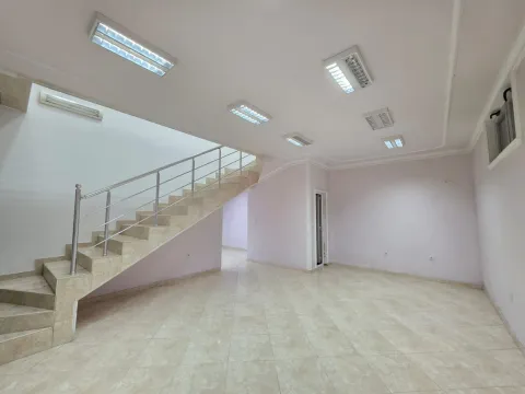 Prodaja, poslovni prostor, 82m², Podgorica, Crna Gora - image 2