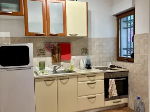 Prodaja, trosoban stan, 89m², Petrovac, Budva - image 9