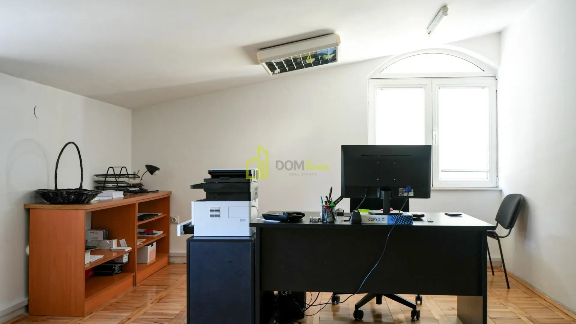 Rent, office space, 140m², Centar, Podgorica