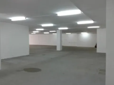 Izdavanje, poslovni prostor, 3400m², Gradska Bolnica, Zvezdara Sve Podlokacije - image 7