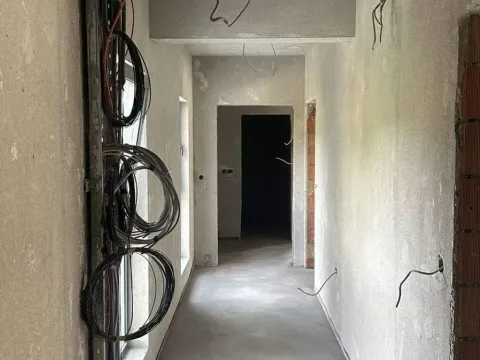 Prodaja, garsonjera, Kolašin, Crna Gora - image 24