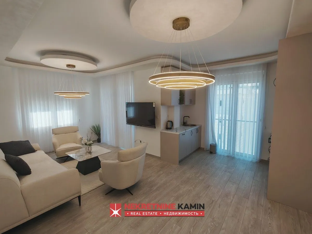 Sale, two bedroom apartment, 74m², Bečići, Budva