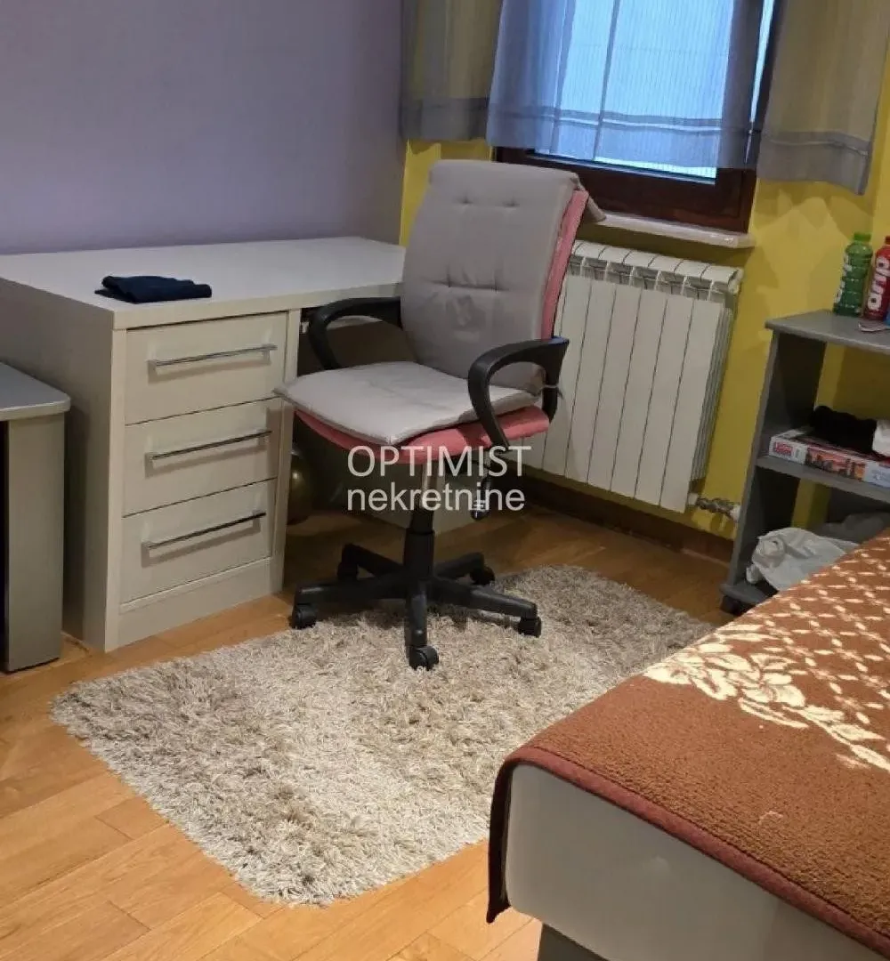 Sale, four bedroom apartment, 124m², Voždovac Sve Podlokacije, Beograd