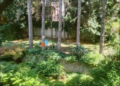 Izdavanje, četvorosoban stan, 125m², Savski Venac, Beograd - image 31