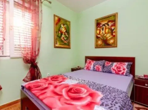 Izdavanje, jednosoban stan, 55m², Donja Lastva, Tivat - image 3