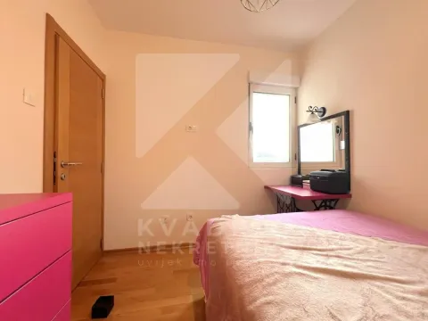 Prodaja, jednosoban stan, 48m², Stari Aerodrom, Podgorica - image 11