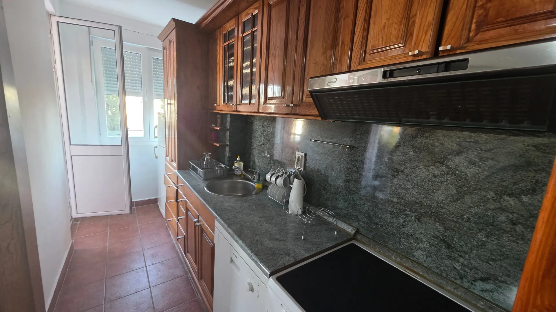 Izdavanje, jednosoban stan, 45m², Preko Morače, Podgorica