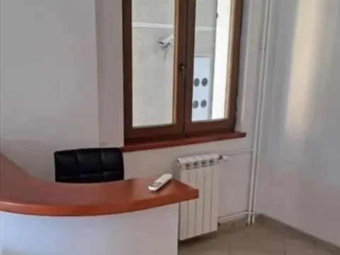 Rent, apartment, 500m², Autokomanda, Voždovac Sve Podlokacije - image 7