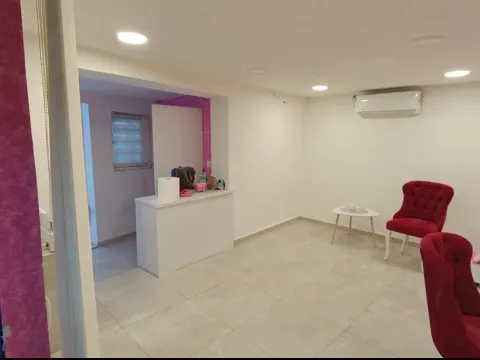 Sale, studio apartment, 30m², Drac, Podgorica - image 1