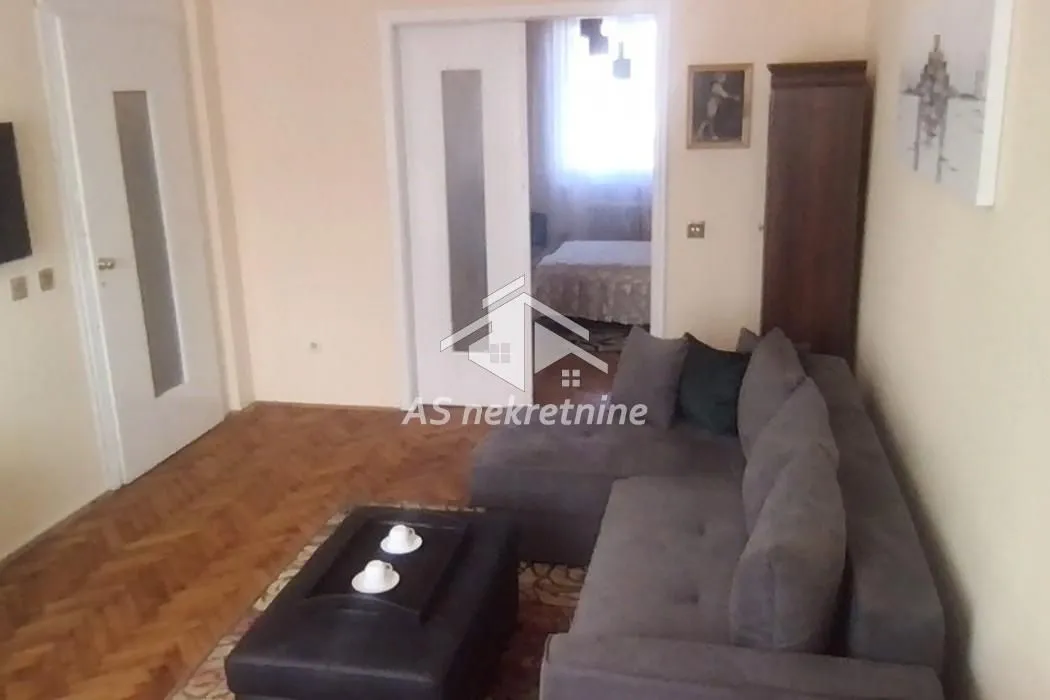 Rent, two bedroom apartment, 40m², Topličin venac, Beograd