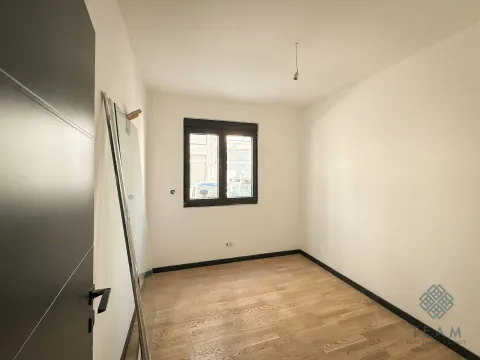 Izdavanje, dvosoban stan, 58m², Gorica C, Podgorica - image 7