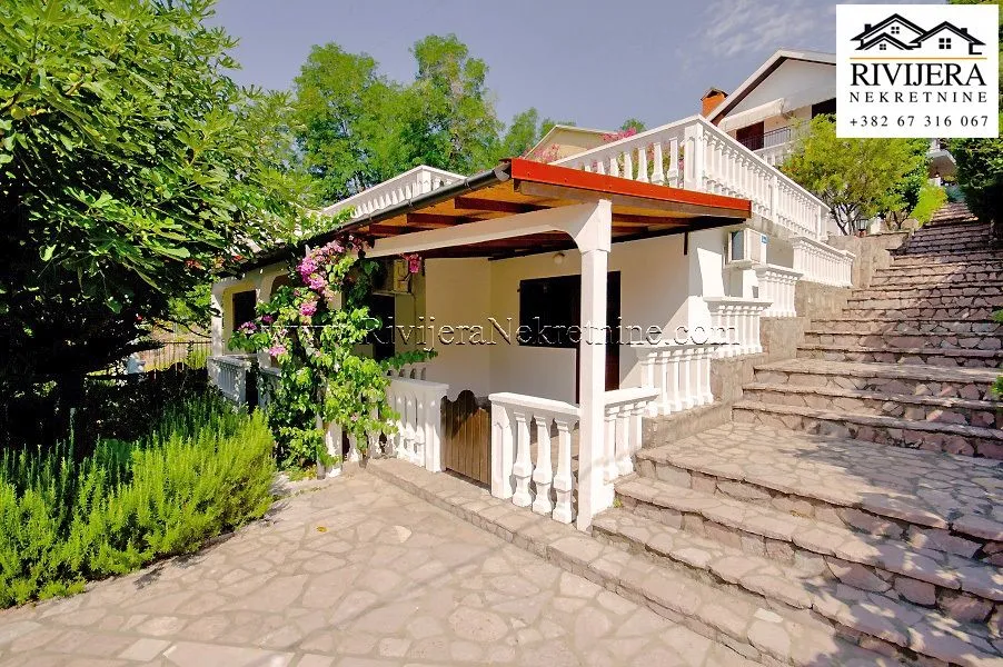 Prodaja, kuća, 184m², Bijela, Herceg Novi