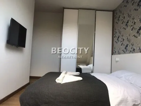 Prodaja, trosoban stan, 57m², Centar, Zlatibor - image 8