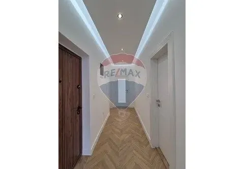 Izdavanje, poslovni prostor, Podgorica, Crna Gora - image 2